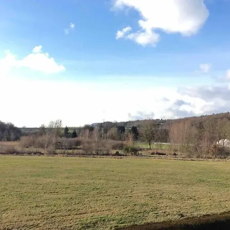 Schoene Am Fusse Der Rhoen. 公寓