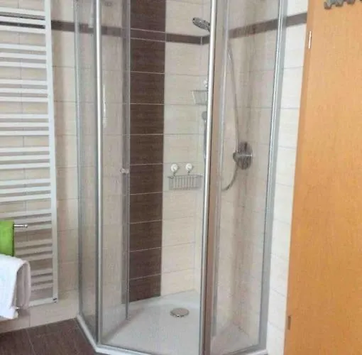 Schoene Am Fusse Der Rhoen. アパート