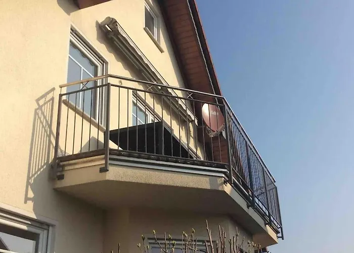 Schoene Am Fusse Der Rhoen.